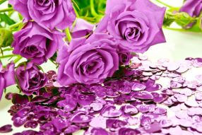 Фреска фиолетовые розы